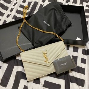 Ysl envelope on chain